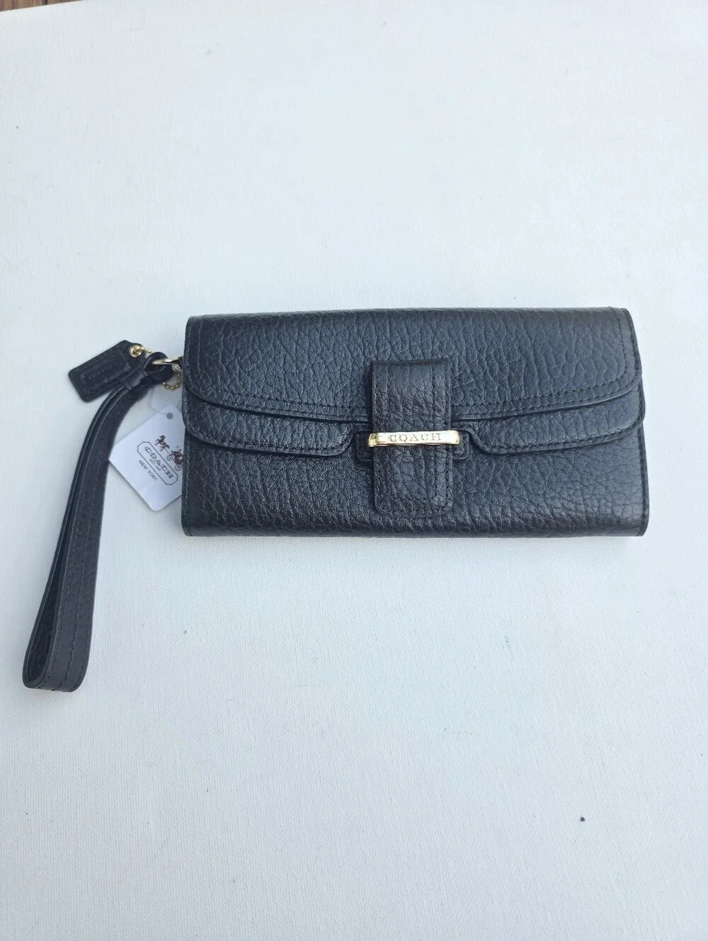 NWT Coach Madison Slim Flap Black Pebbled Leather Wristlet Clutch